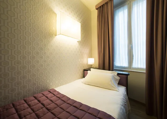 Hotel sulla spiaggia: Hotel Montreal